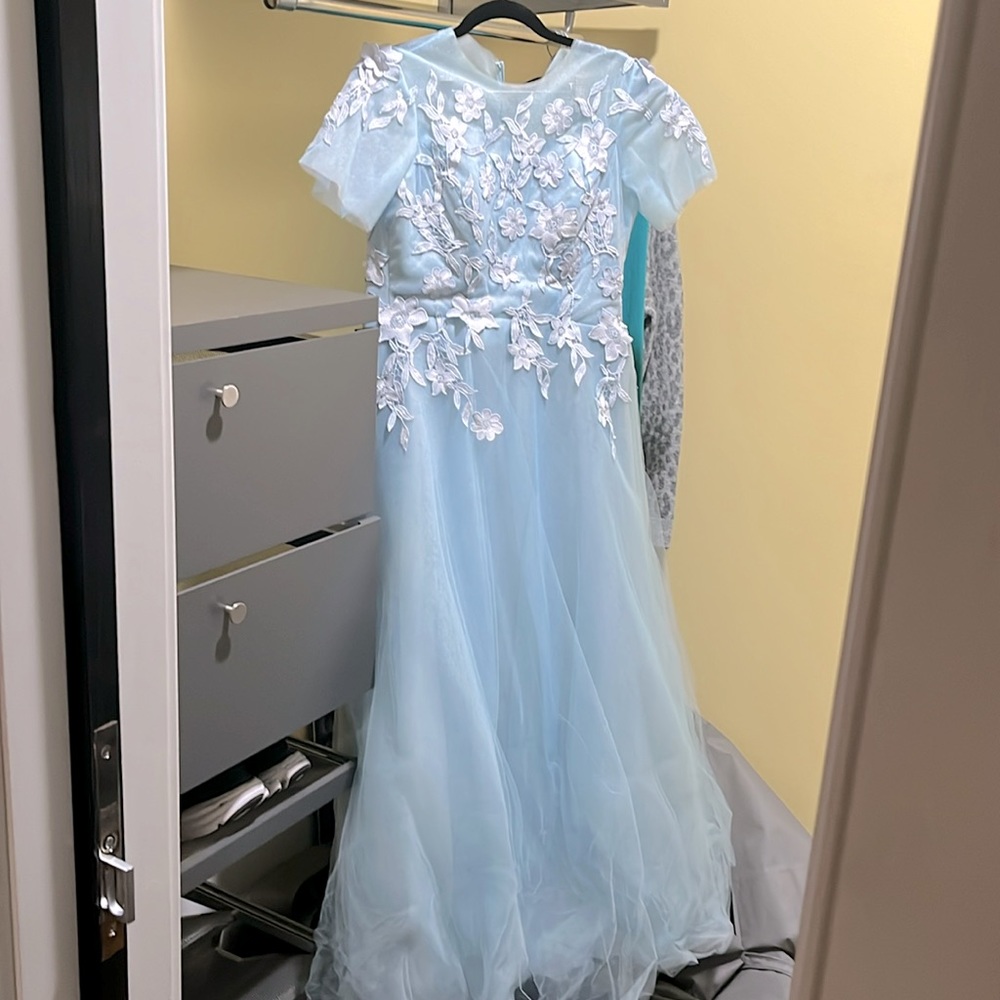 Gorgeous custom made Lucia Rodriguez bridesmaid gown.